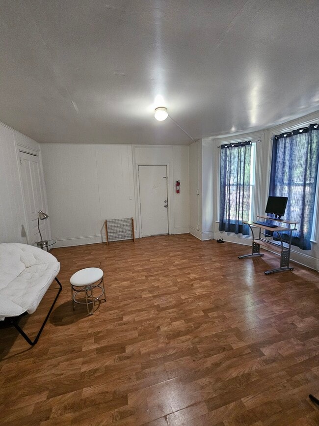 Photo - 413 W Vine St Unit 1