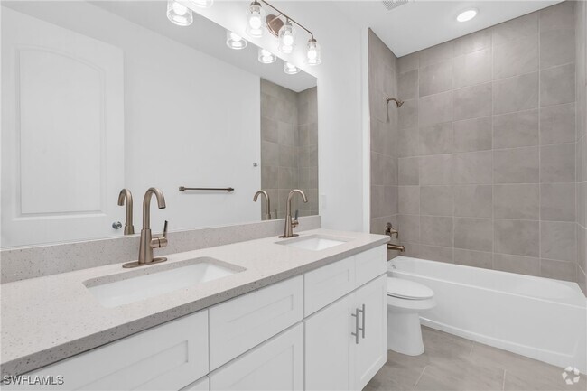 Building Photo - 1539 NE 36th Ln Rental