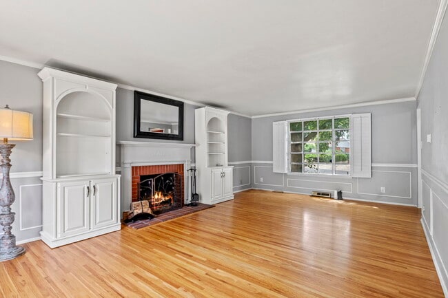 Photo - 2912 Drakestone Dr