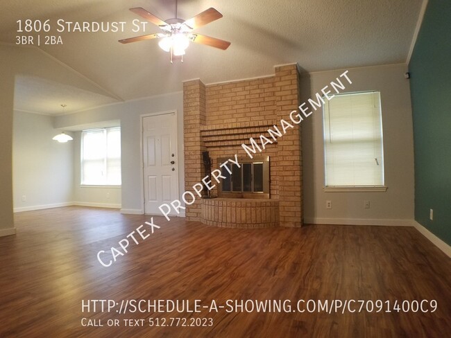 Photo - 1806 Stardust St House