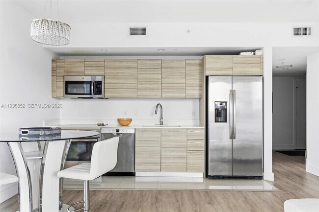 Photo - 121 NE 34th St Unit 1001