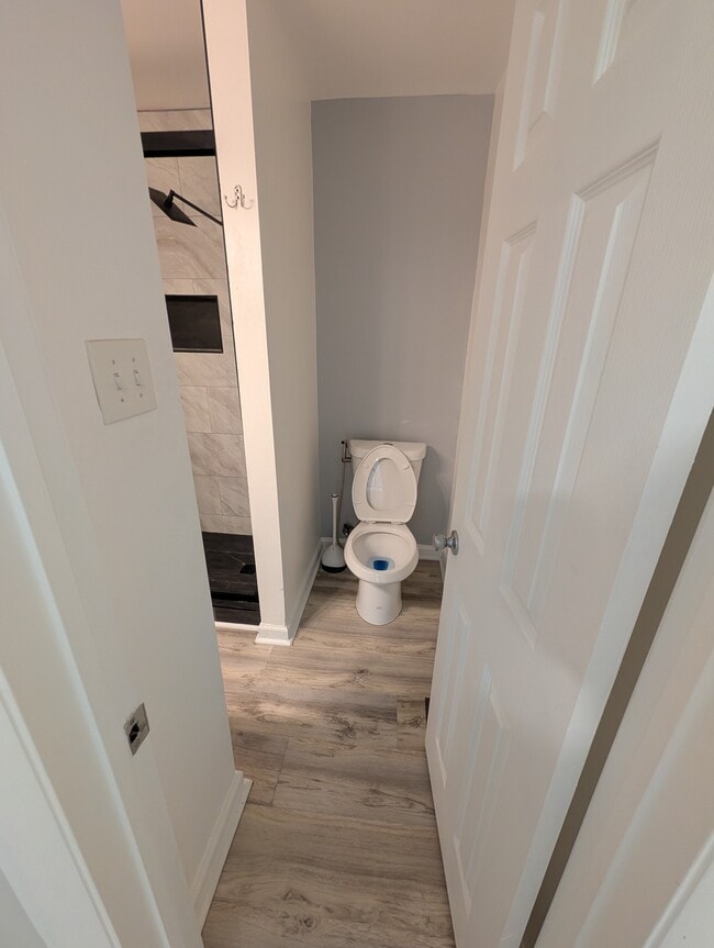 Photo - 3756 Governors Way