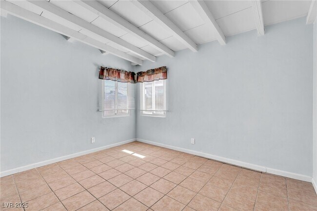 Photo - 710 N 10th St