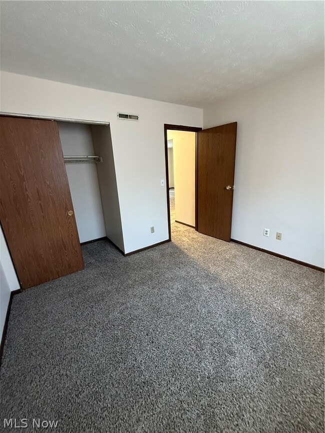 Photo - 1060 Brandywine Blvd Unidad E