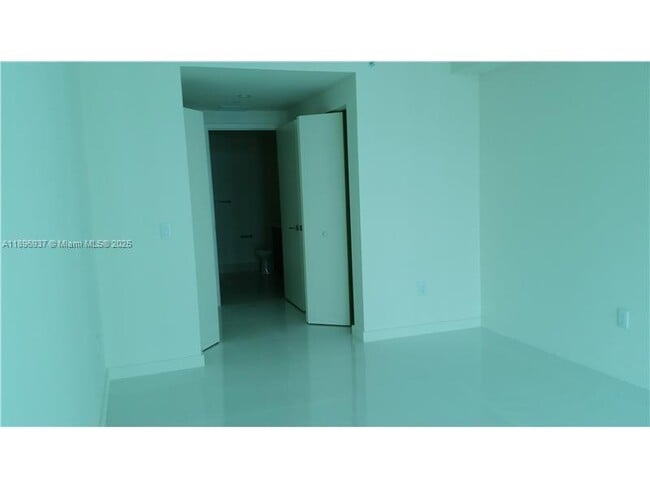 Photo - 1100 S Miami Ave Unidad 1011