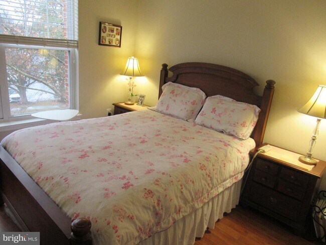 Photo - 3851 Aristotle Ct Unidad 1-311