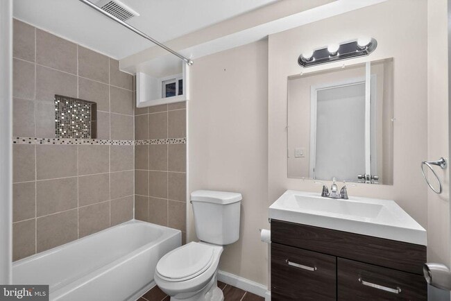 Photo - 4700 Addison Dr