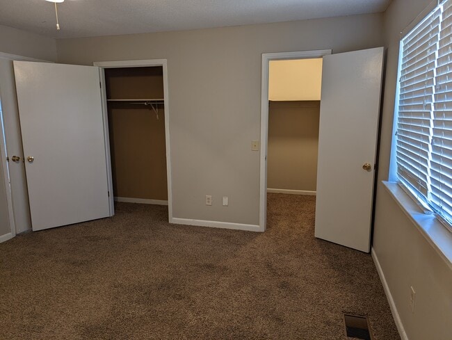 Photo - Pirate Cove Apartments 23-30