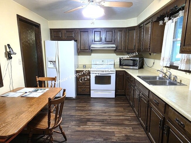 Photo - 2153 Mt Jackson Rd