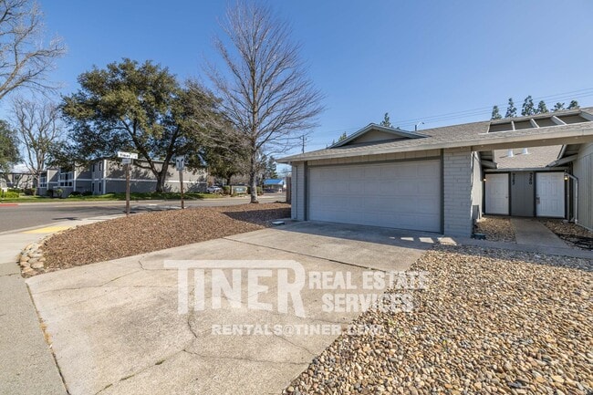 Photo - 9282 Corinthian Cir
