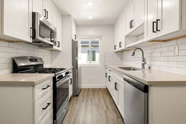 Photo - Kling Trio Apartments