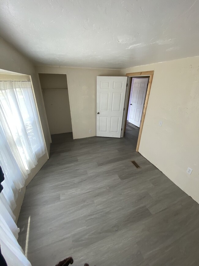 Photo - 3549 Green Acre Way