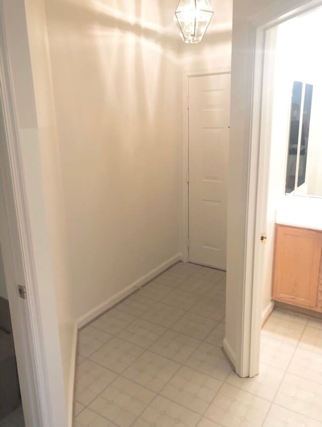 Photo - 7505 Calderon Ct