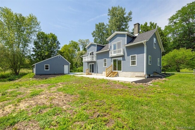 Building Photo - 12 State Line Rd