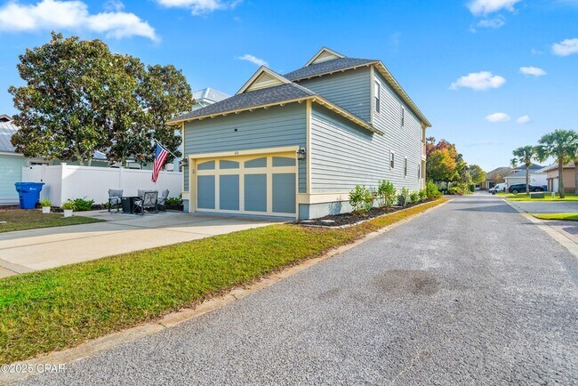 Photo - 408 Savannah Park Way