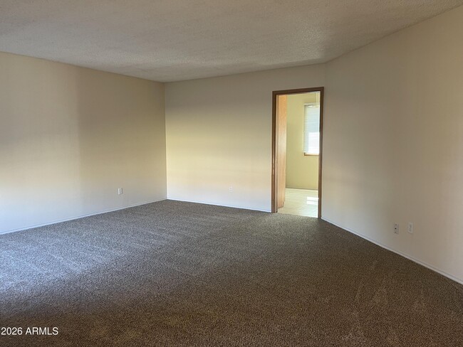 Photo - 3109 W Augusta Ave