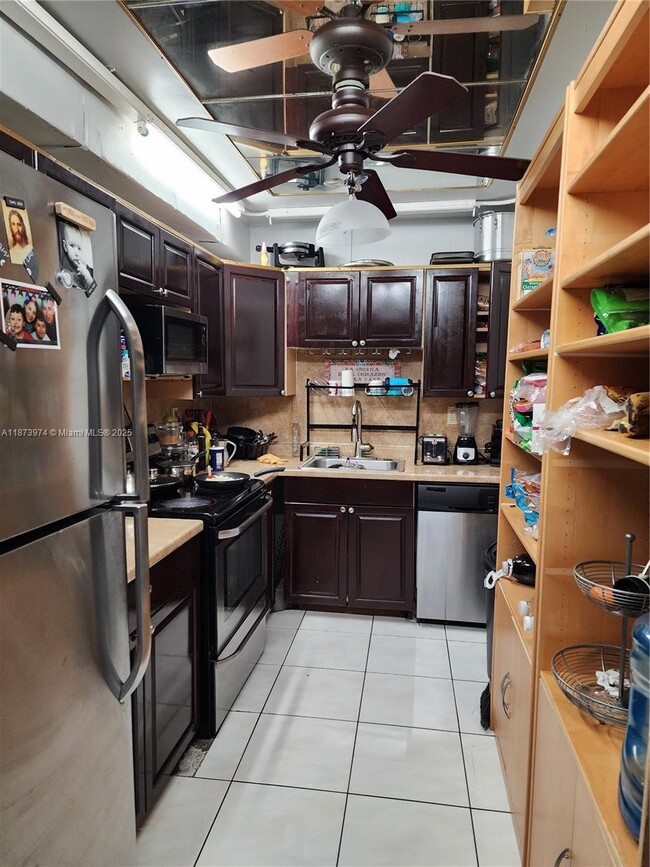 Photo - 3730 N Pine Island Rd Unit 146