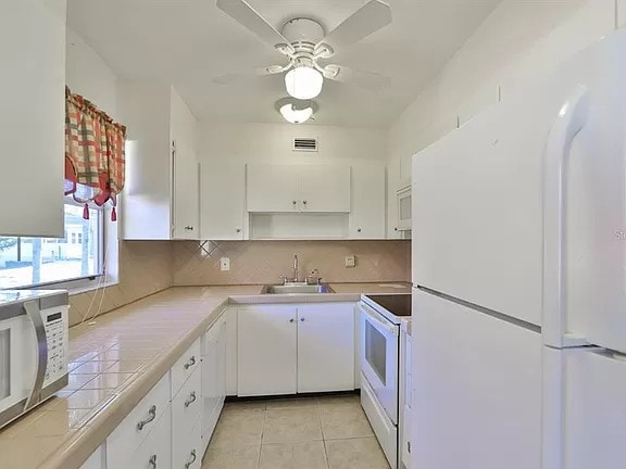 Photo - 202 Bedford Trl Unidad 105