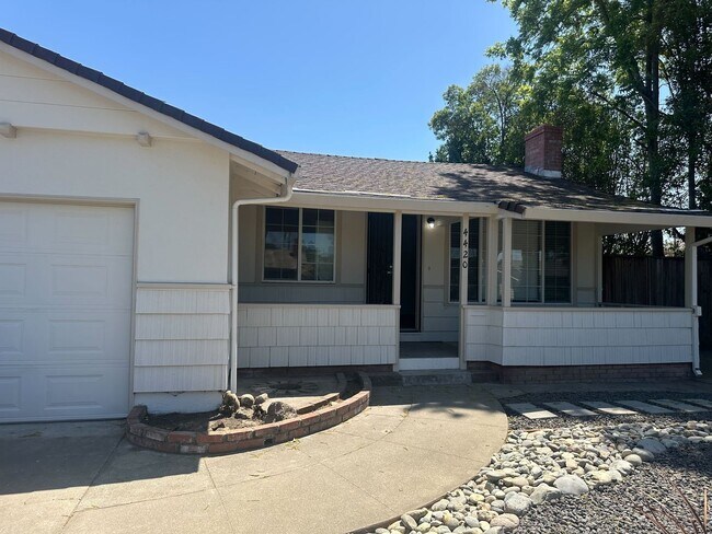 Charming 3-Bedroom Home with Boat/RV Acces... - Charming 3-Bedroom Home with Boat/RV Acces...