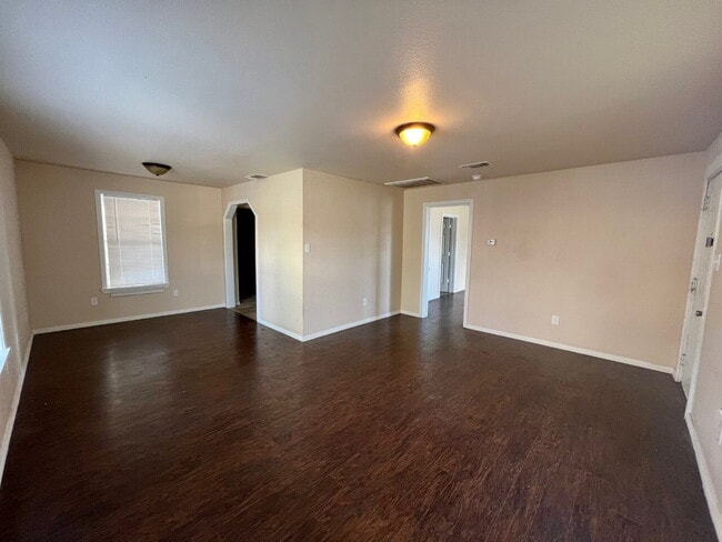 Photo - Beautiful Remodel Close to TTU