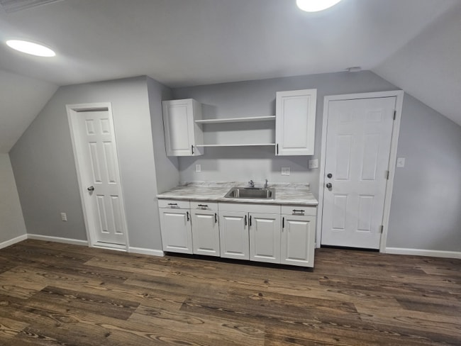 Building Photo - 2901 Wade Ave Rental
