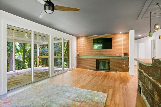 Photo - 68 Wilshire Dr