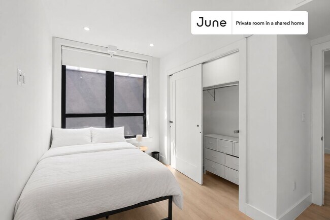 Building Photo - Room in Shared 3 bed/2 bath home in Dupont Circle Unit A