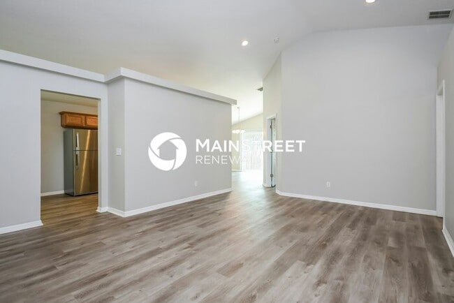 Photo - 4 Bedroom Pet-Friendly Home in KISSIMMEE, FL with Main Street Renewal