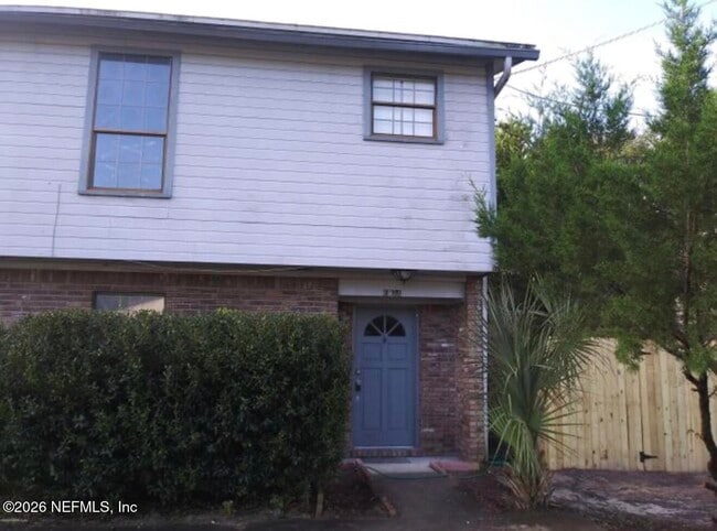 Building Photo - 6024 Duclay Rd