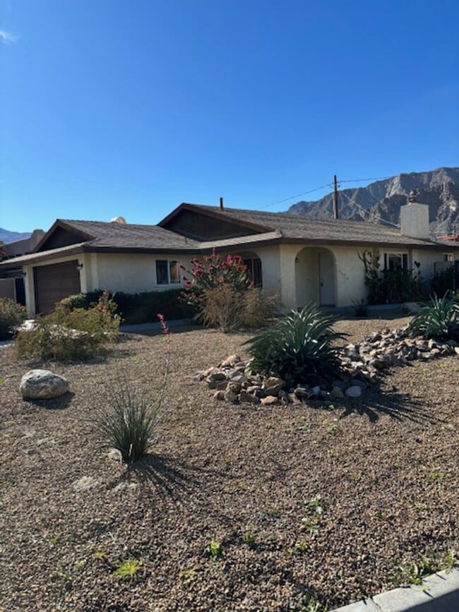 51255 Avenida Velasco