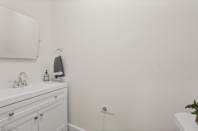 Building Photo - 4210 Peach Ct Rental