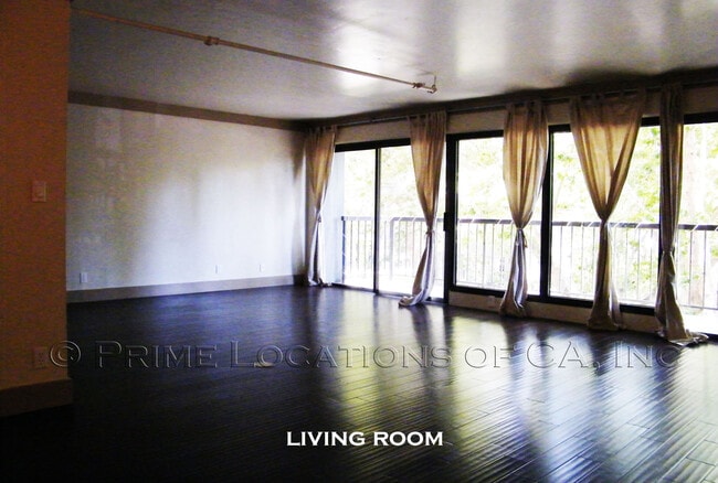 Photo - Experience Downtown Living with this upgra... Unit 306