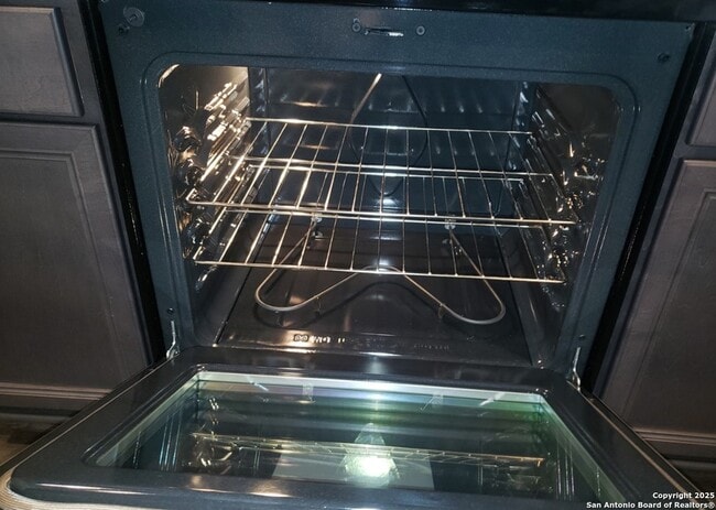 Photo - 2027 Sisyphus Vw