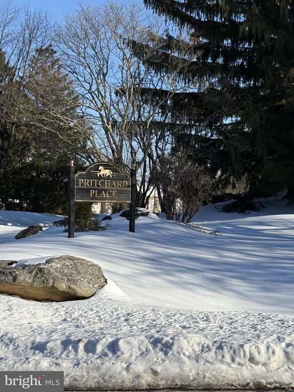 Photo - 405 Pritchard Pl