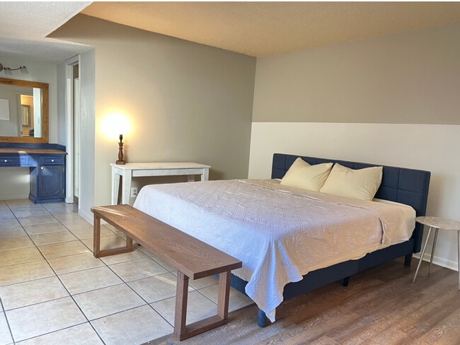 Photo - 3645 Belmont Rd