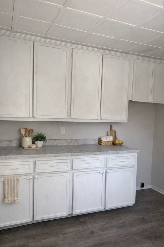 Photo - 3775 Grand Ave