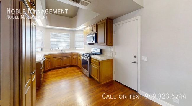 Photo - 780 S Tourmaline Ct