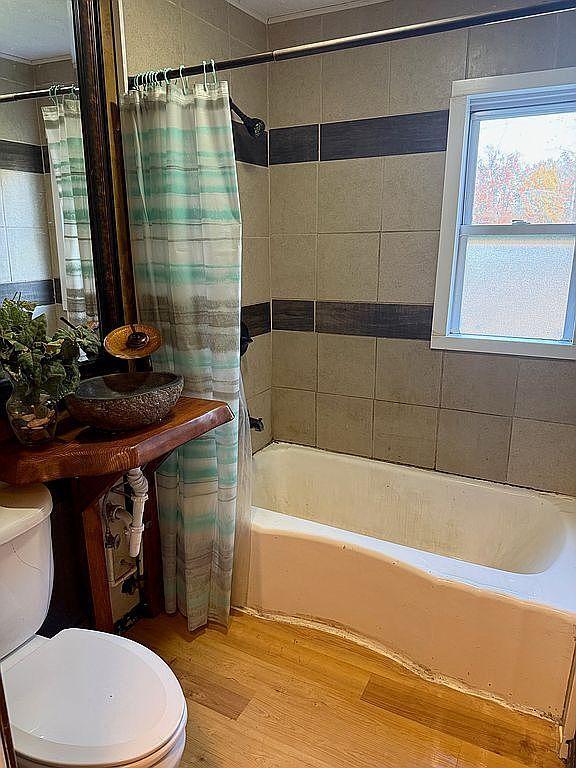 Photo - 4966 Collins Dr