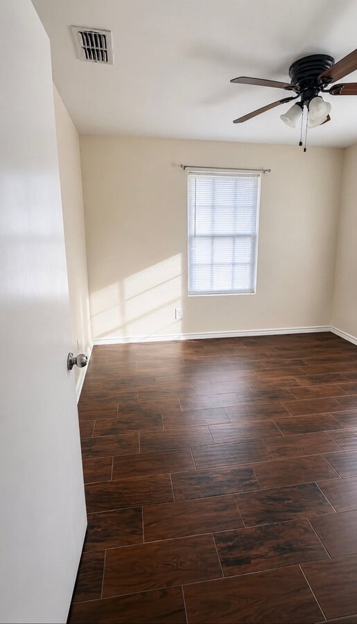 Photo - 508 N Milmo Ave