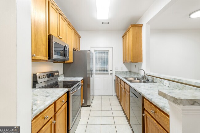 Photo - 717 Dill Ave SW