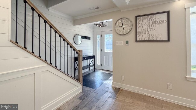 Photo - 10 Cedarbrook Dr