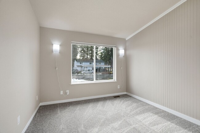 Photo - 113 W 23rd Ave