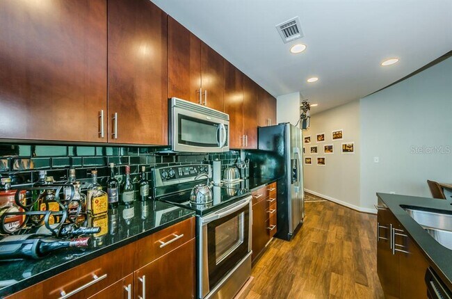 Photo - 777 N Ashley Dr Unit 2403