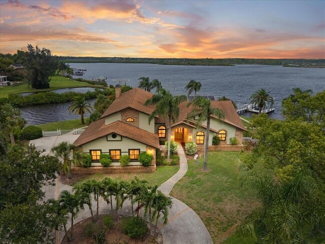 Photo - 1589 Mary Ln