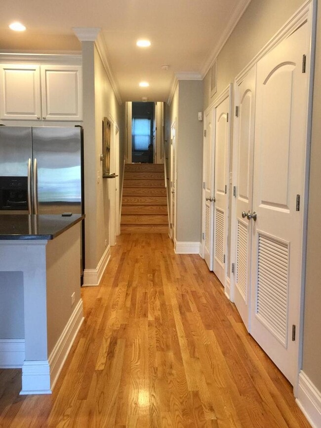 Photo - 3024 N Sheffield Ave Unit 3S