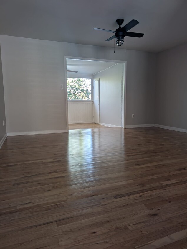 Living and Sun Rooms - 119 Maison Pl NW (Atlanta, GA)
