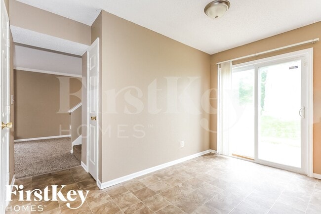 Photo - 347 Venus Dr