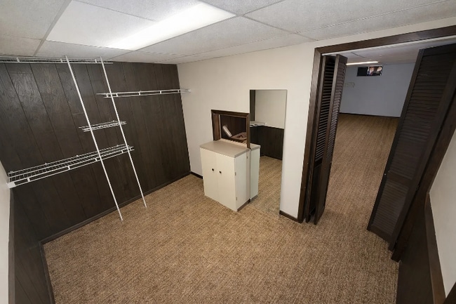 Photo - 1295 Chambers Rd