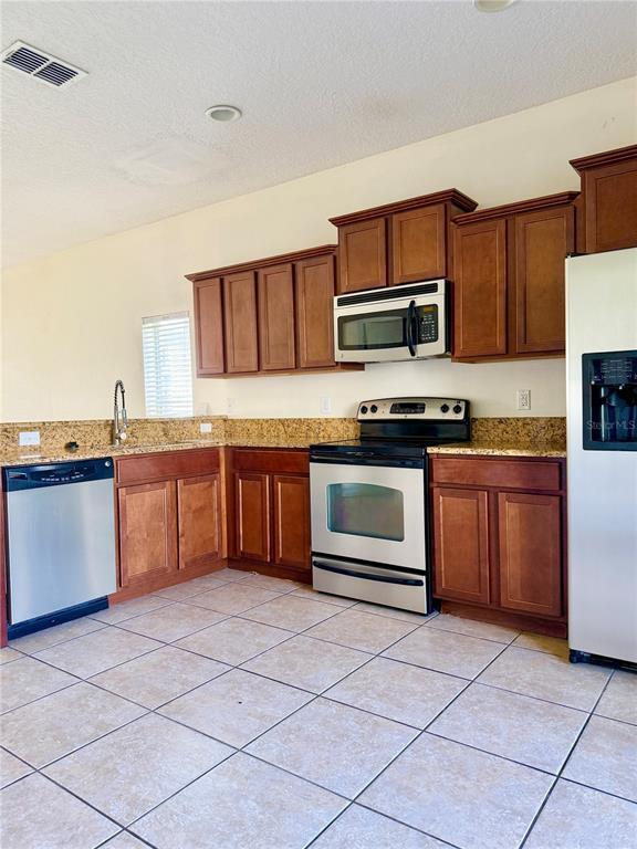 Photo - 20427 Needletree Dr
