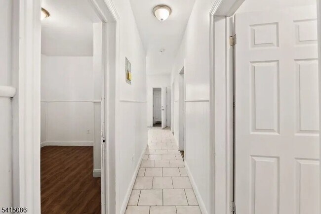 190 N 1st St Unit 1